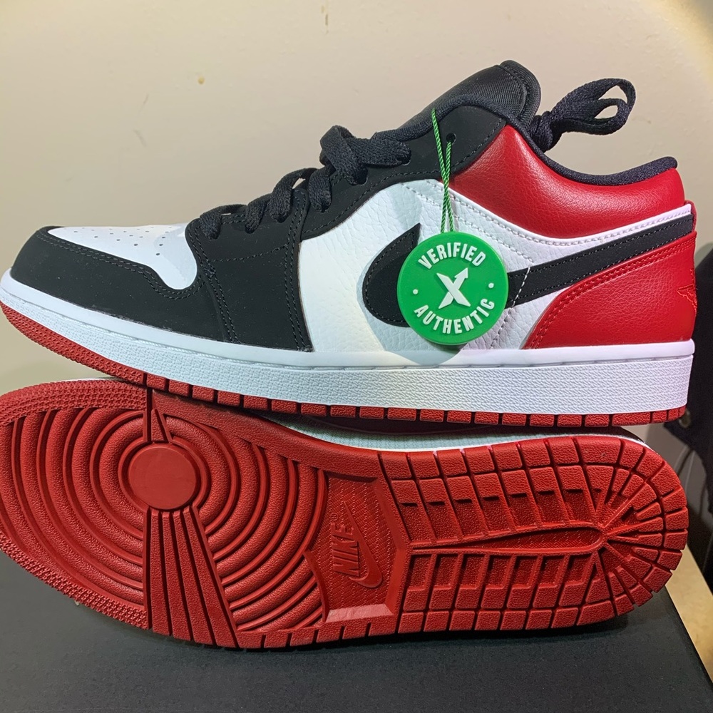 jordan 1 low black toe